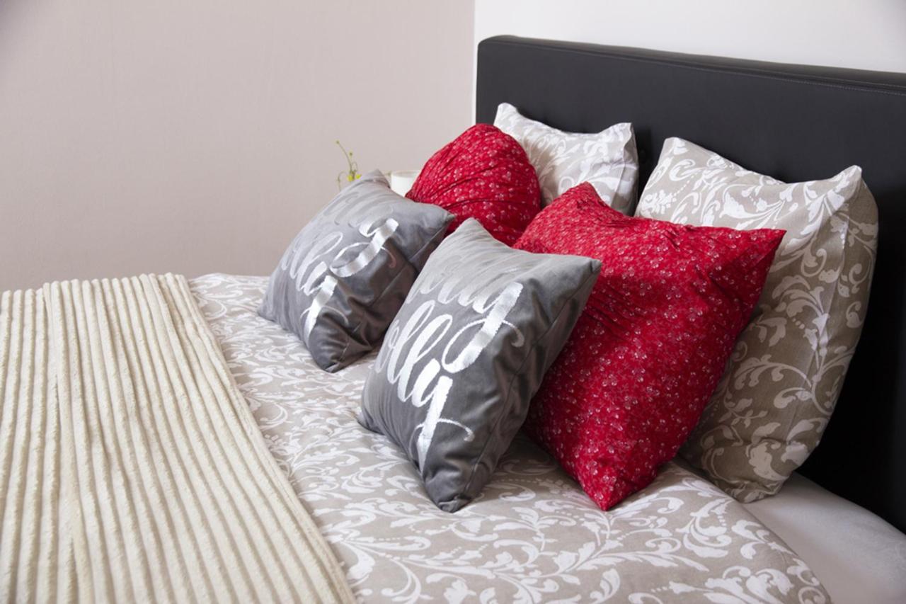 Apartament Nicola'S Nowy Sad Zewnętrze zdjęcie