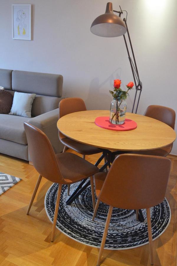 Apartament Nicola'S Nowy Sad Zewnętrze zdjęcie