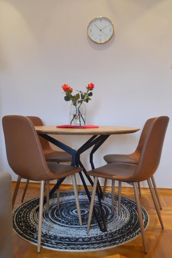 Apartament Nicola'S Nowy Sad Zewnętrze zdjęcie